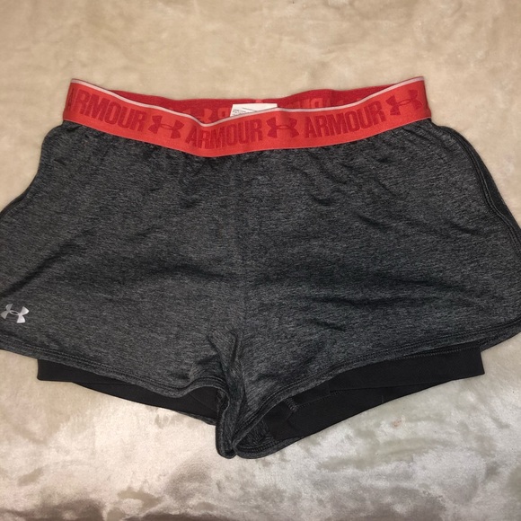 Size M, Under Armor shorts - Picture 1 of 2